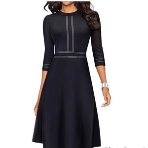 HOMEYEE Crew Neck 3/4 Sleeve Black with White Stitching Aline Dress